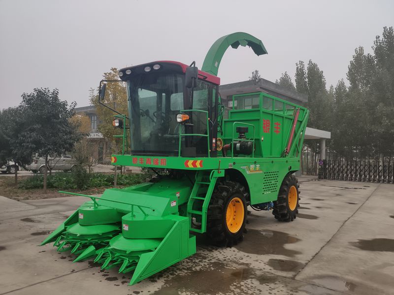 青儲機(jī)和秸稈壓塊機(jī)有什么區(qū)別？